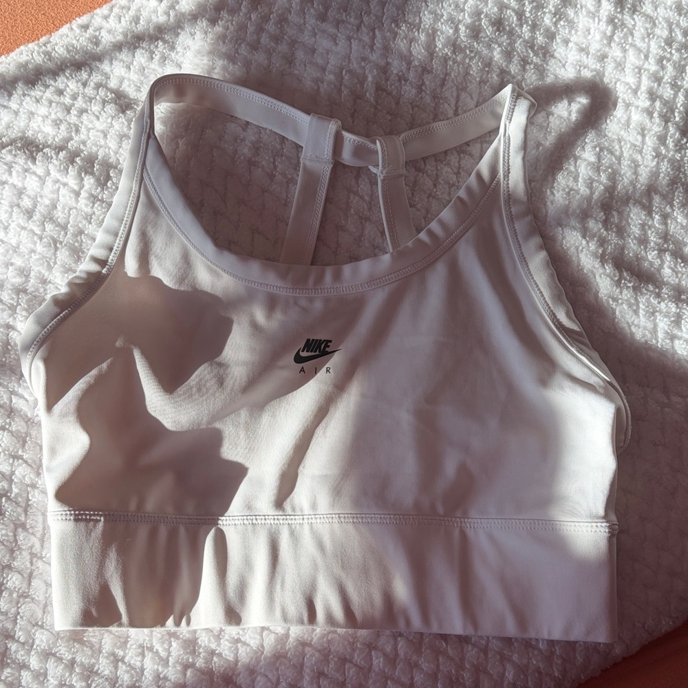 Nike Air Women's Light Gray Sports Bra